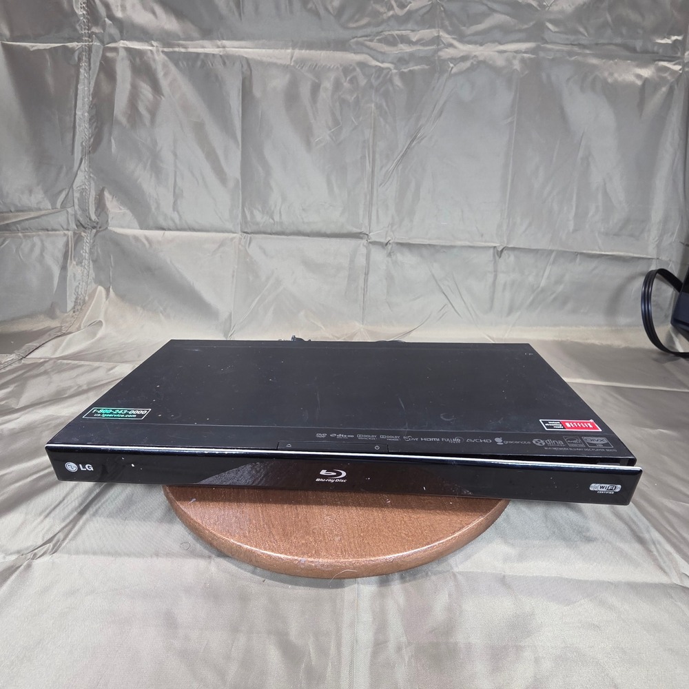 LG BD570 Wi-Fi Network Blu-ray Disc Player Full HD 1080p Netflix DLNA Black
